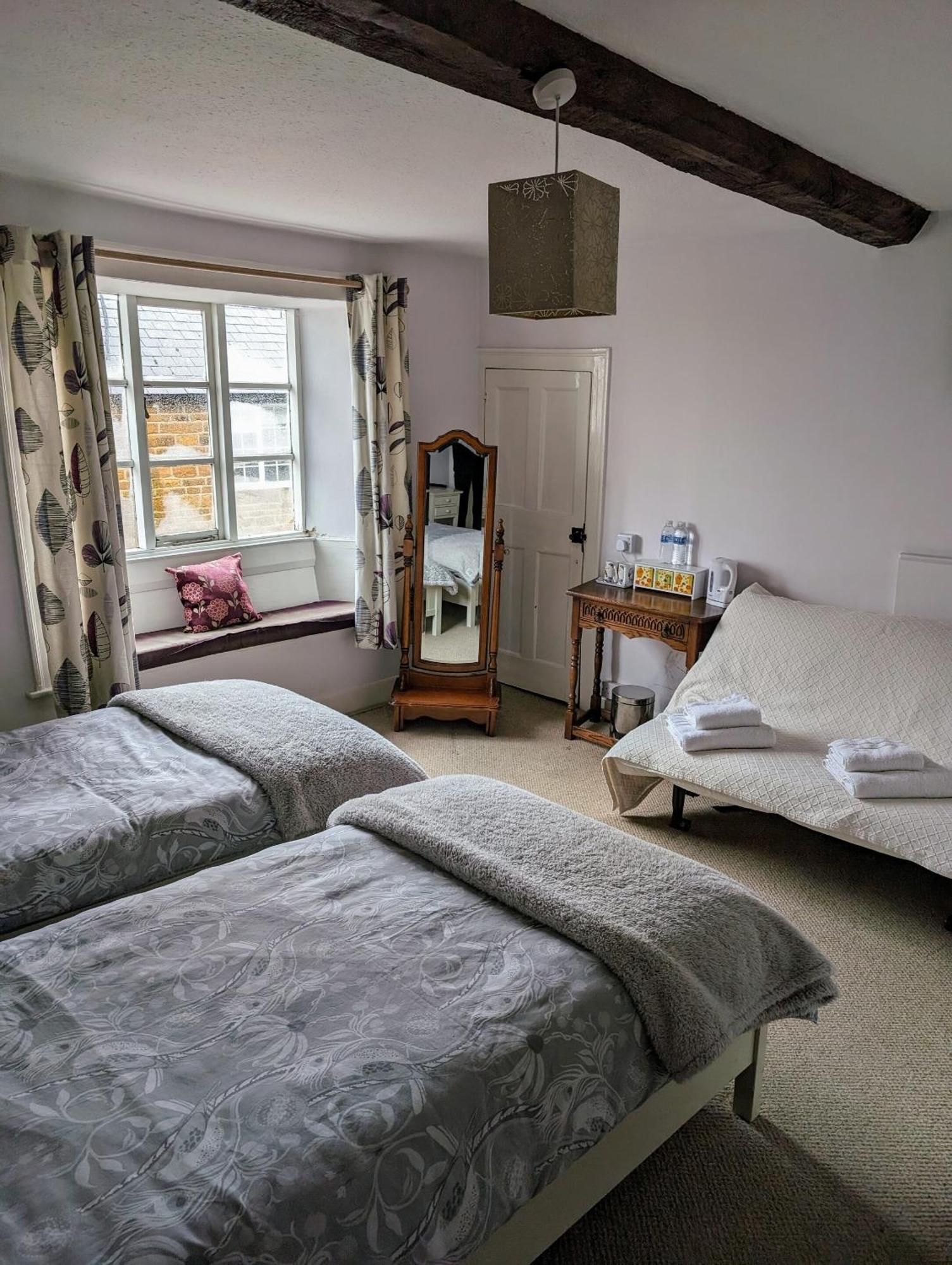 Bed and Breakfast Bartholomew Arms Maidford Esterno foto