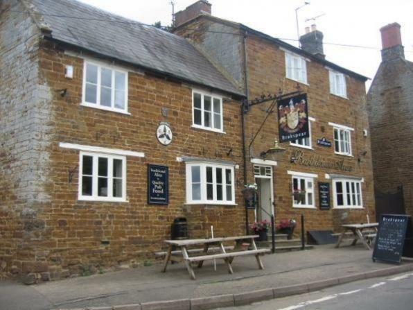 Bed and Breakfast Bartholomew Arms Maidford Esterno foto
